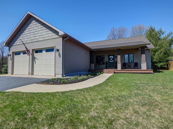 662 Becca Lane, Traverse City, MI 49685