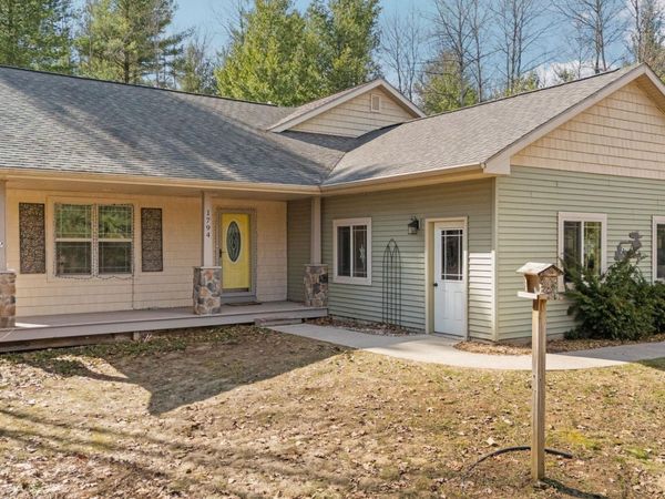 1794 Round Lake Road, Interlochen, MI 49643