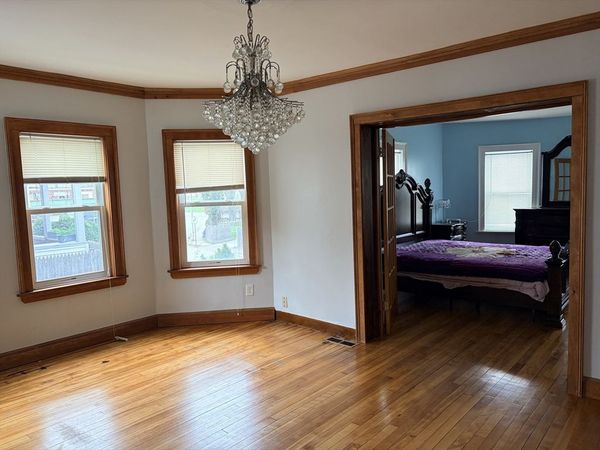 91 Ward St, Unit 1, Worcester, MA 01610