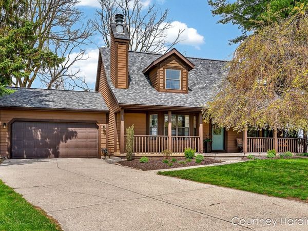 5011 Brookcrest Court SW, Wyoming, MI 49418