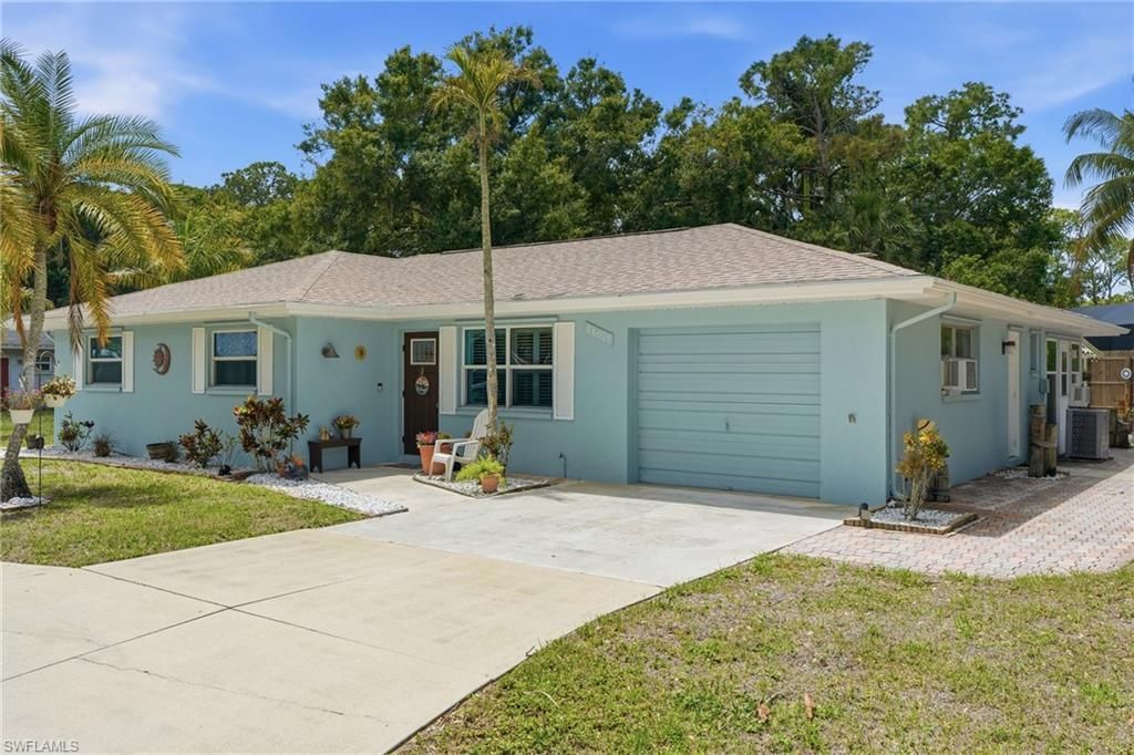 28015 Westbrook Dr, Bonita Springs, FL 34135 Photo