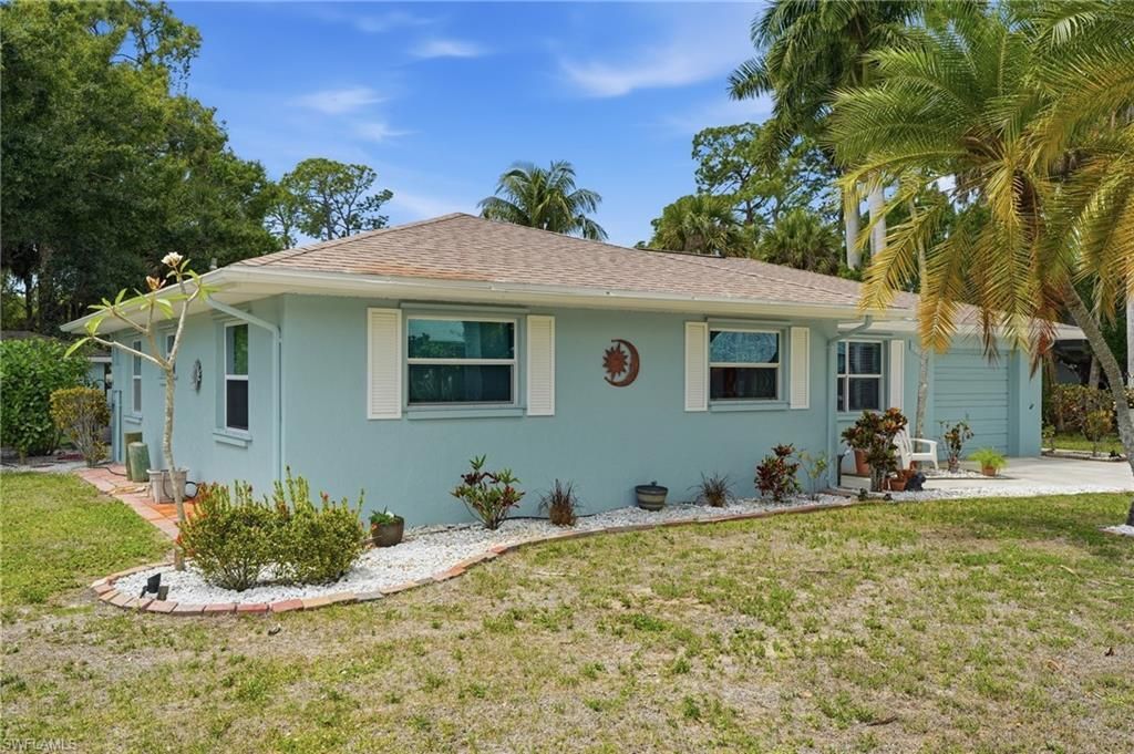 28015 Westbrook Dr, Bonita Springs, FL 34135 Photo