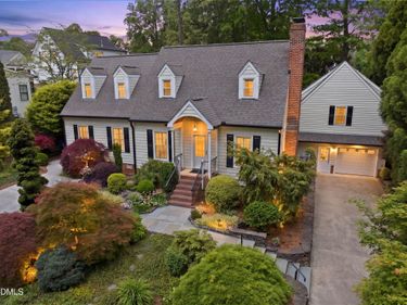 3218 Oak Grove Circle, Raleigh, NC 27607