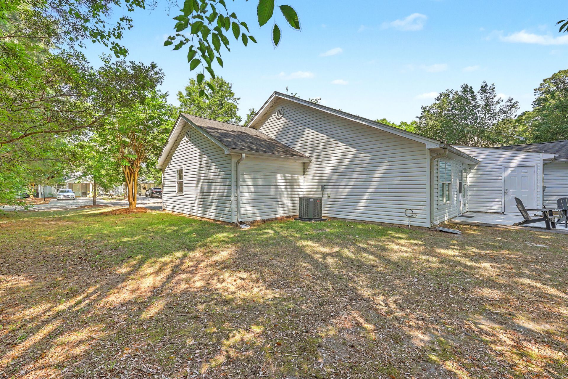 7868 Montview Road Photo 35