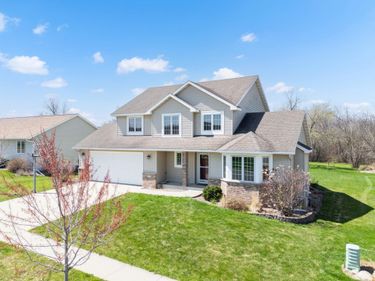 413 Georgetown Drive SE, Stewartville, MN 55976