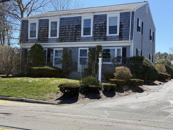 231 Route 28 , Unit APT 1, West Harwich, MA 02671