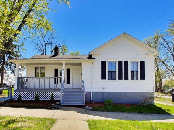 601 E 10th Street , Michigan City, IN 46360