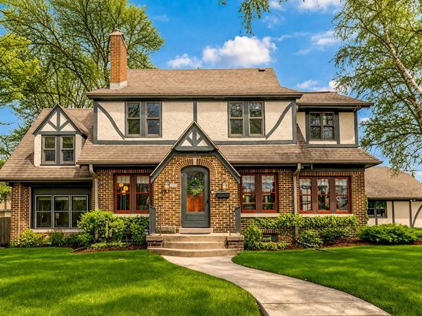 5000 N LARKIN STREET, Whitefish Bay, WI 53217
