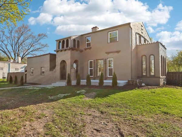 2116 S 108th STREET, West Allis, WI 53227