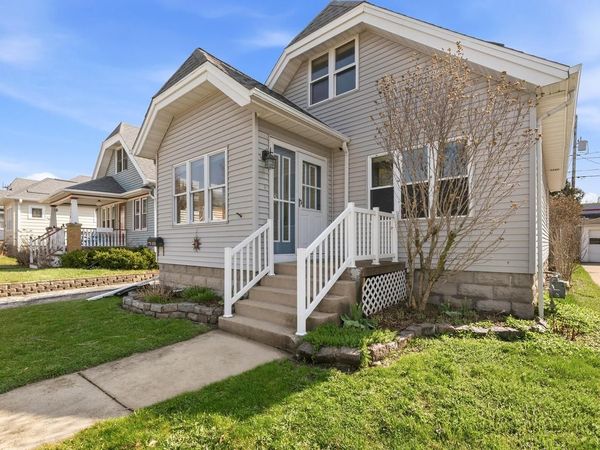 4156 S 1st STREET, Milwaukee, WI 53207