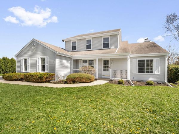 8700 S 13th STREET, Oak Creek, WI 53154