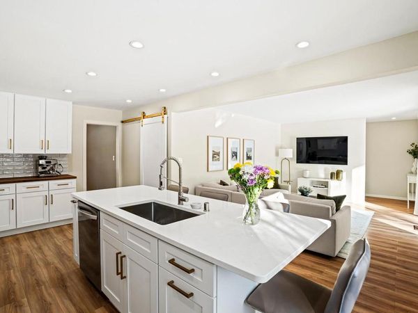 9062 N Lake DRIVE, Bayside, WI 53217