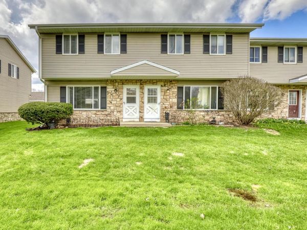 W163N11514 Windsor COURT, Unit A, Germantown, WI 53022