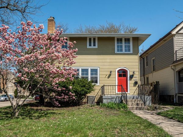 1602 S 75th STREET, Unit 1604, West Allis, WI 53214