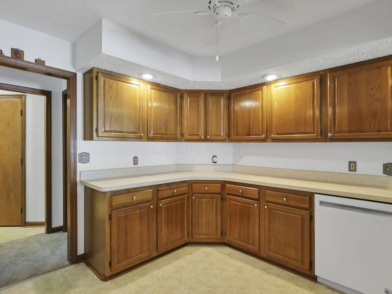 2536 Youngs Grove Road , Columbus, OH 43231 Photo 21