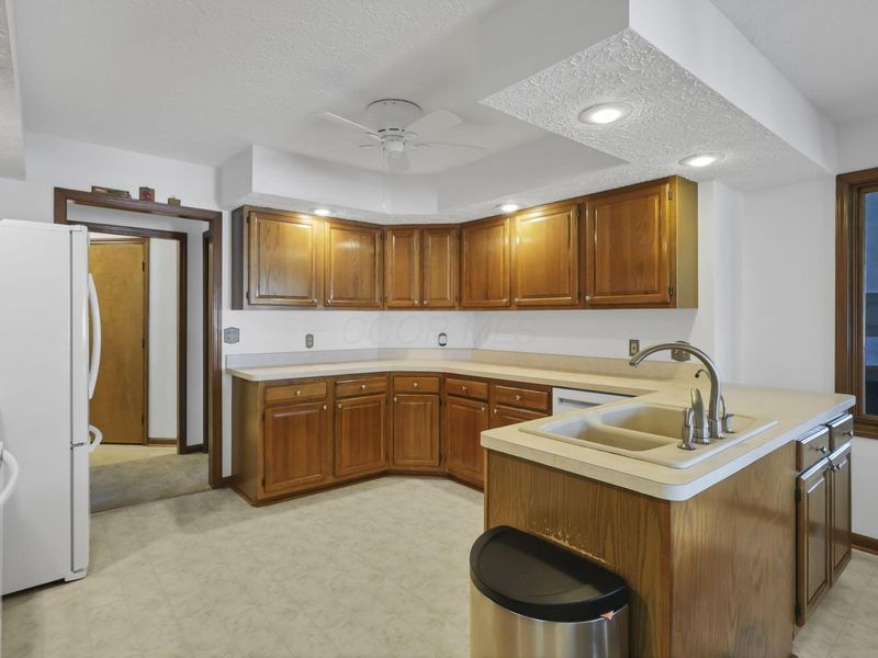 2536 Youngs Grove Road , Columbus, OH 43231 Photo 25