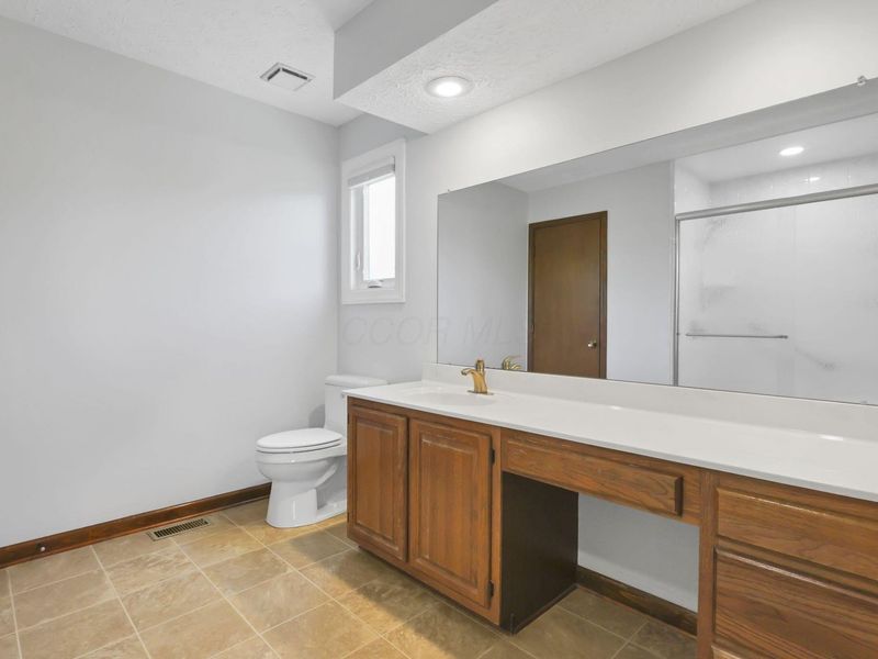 2536 Youngs Grove Road , Columbus, OH 43231 Photo 33