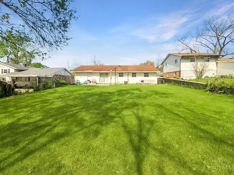 11576 Gallahad Court, Forest Park, OH 45240 Photo 2