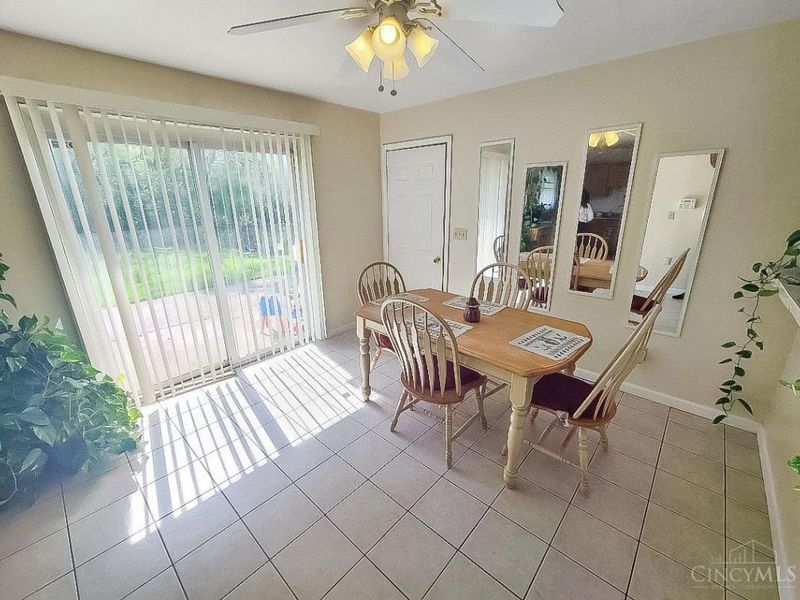 11576 Gallahad Court, Forest Park, OH 45240 Photo 5