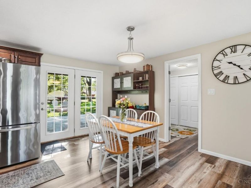 9226 Stephanie Street, Centerville, OH 45458 Photo 10