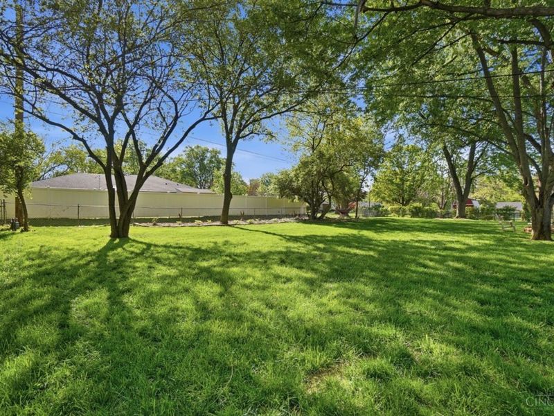 9226 Stephanie Street, Centerville, OH 45458 Photo 34