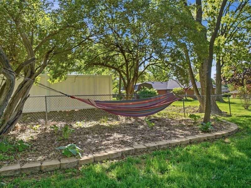 9226 Stephanie Street, Centerville, OH 45458 Photo 35