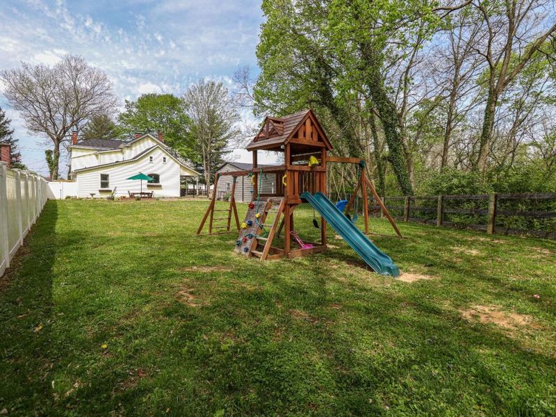 9140 Flintwood Drive, Harrison Twp, OH 45030 Photo 7