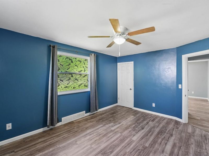 627 Roebling Road, Cincinnati, OH 45238 Photo 15