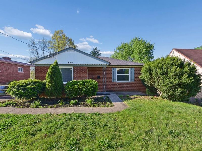 627 Roebling Road, Cincinnati, OH 45238 Photo 3