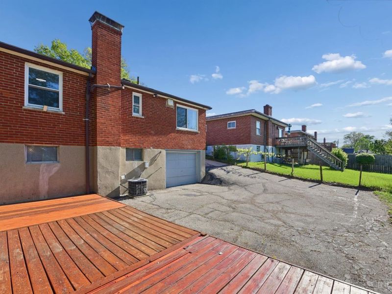 627 Roebling Road, Cincinnati, OH 45238 Photo 36