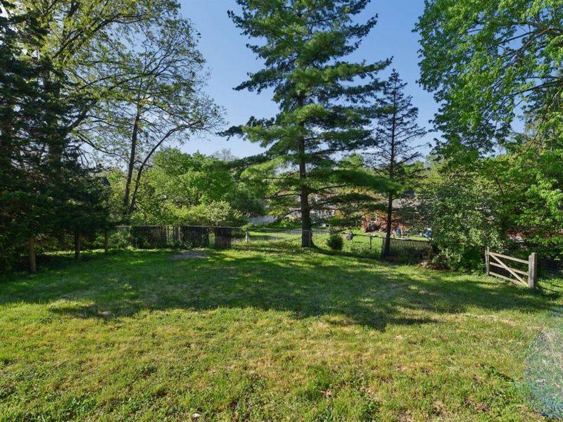 627 Roebling Road, Cincinnati, OH 45238 Photo 38