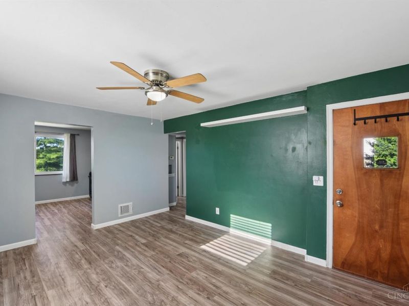 627 Roebling Road, Cincinnati, OH 45238 Photo 7