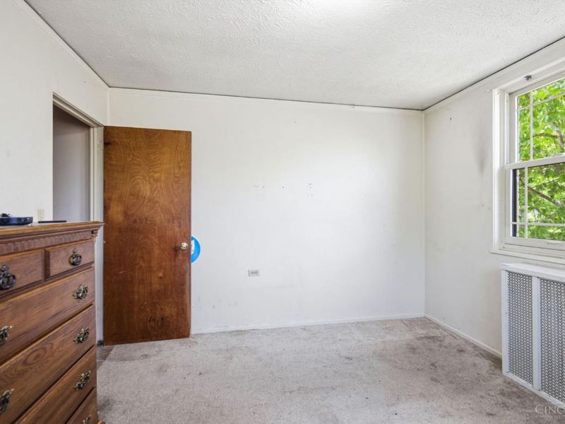 17 Andover Road, Greenhills, OH 45218 Photo 21