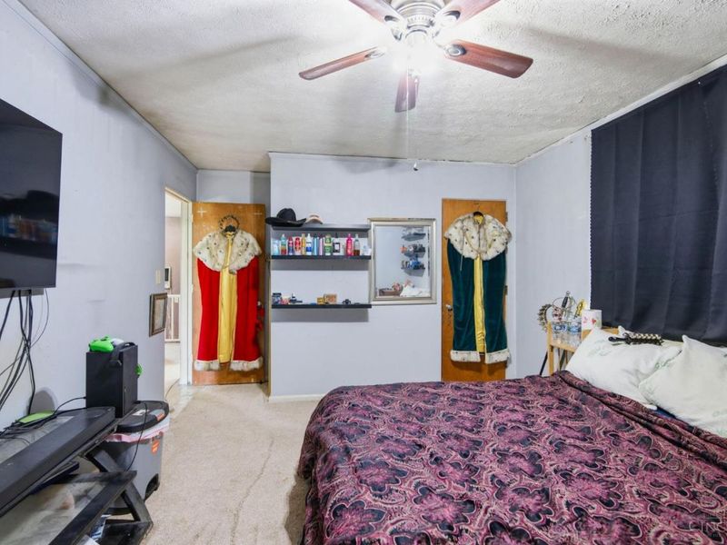 17 Andover Road, Greenhills, OH 45218 Photo 23