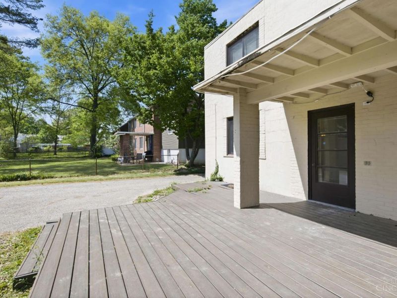 17 Andover Road, Greenhills, OH 45218 Photo 30