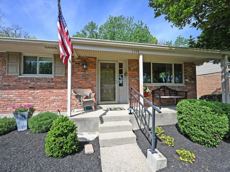 1495 Blueorchard Drive, Anderson Twp, OH 45230 Photo 5