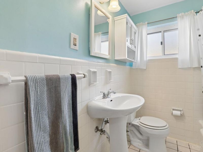 3266 Floridale Lane, Green Township, OH 45239 Photo 13