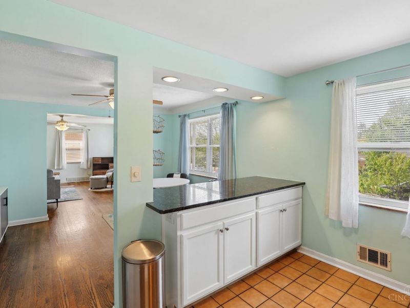 3266 Floridale Lane, Green Township, OH 45239 Photo 9