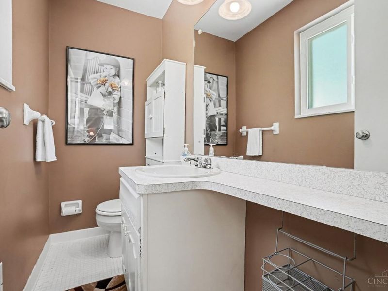 3694 Oakmeadow Lane, Colerain Township, OH 45247 Photo 14