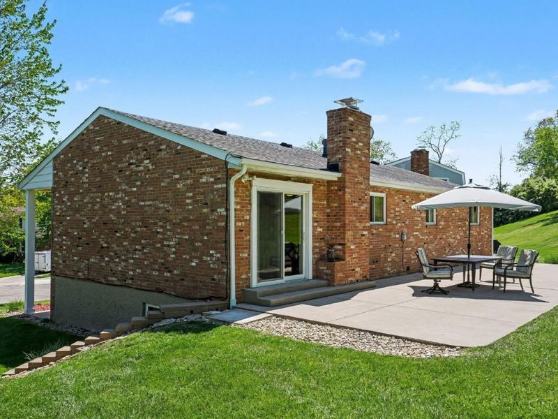 3694 Oakmeadow Lane, Colerain Township, OH 45247 Photo 4