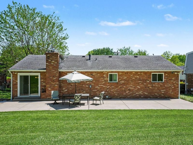 3694 Oakmeadow Lane, Colerain Township, OH 45247 Photo 5