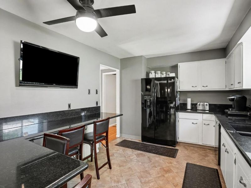 3694 Oakmeadow Lane, Colerain Township, OH 45247 Photo 9