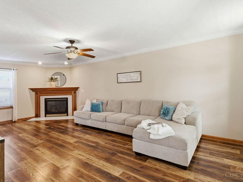 358 Stone Ridge Lane, Monroe, OH 45044 Photo 5