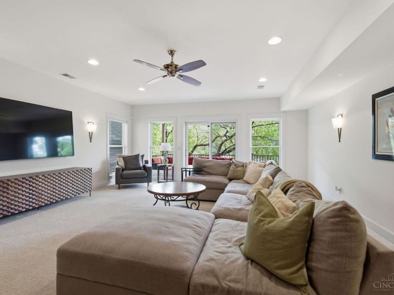 452 Strafer Street, Cincinnati, OH 45226 Photo 41