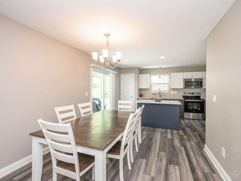 4216 Badgeley Circle, Cincinnati, OH 45223 Photo 10