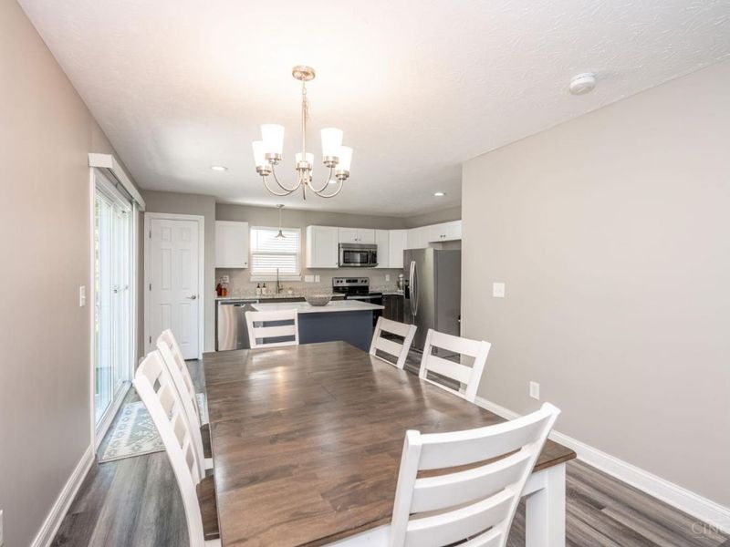 4216 Badgeley Circle, Cincinnati, OH 45223 Photo 11