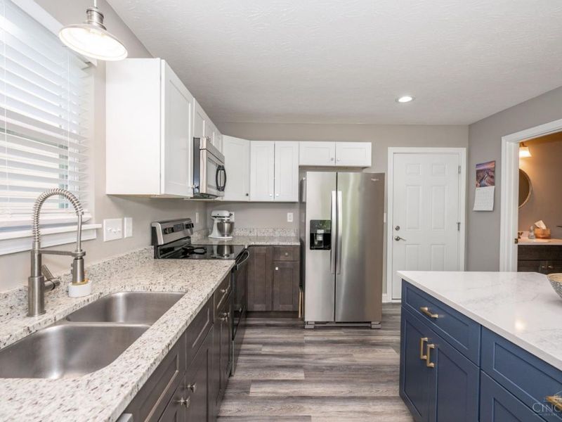 4216 Badgeley Circle, Cincinnati, OH 45223 Photo 16