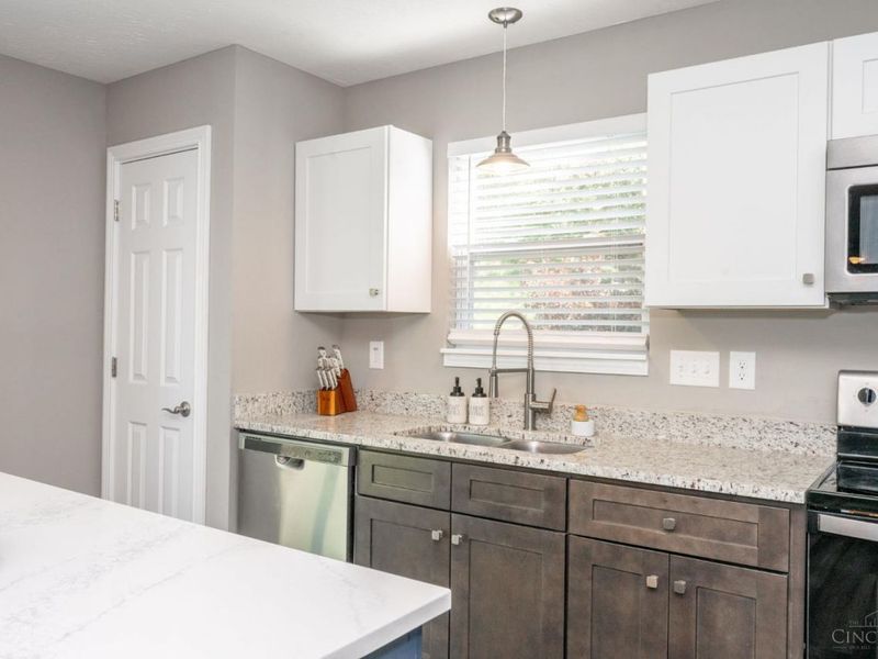 4216 Badgeley Circle, Cincinnati, OH 45223 Photo 20