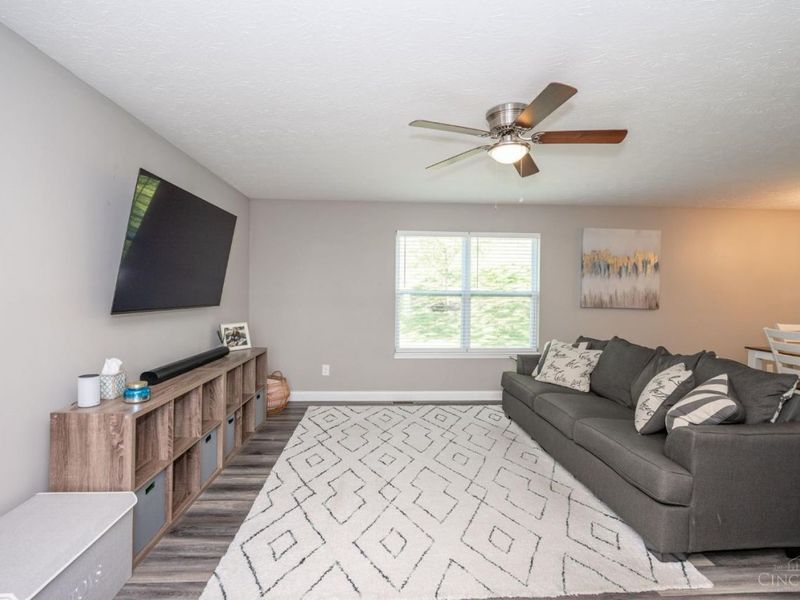 4216 Badgeley Circle, Cincinnati, OH 45223 Photo 6