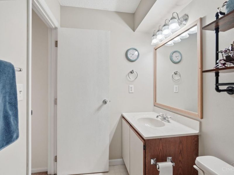 6095 Hedge Lane, Fairfield Twp, OH 45011 Photo 19